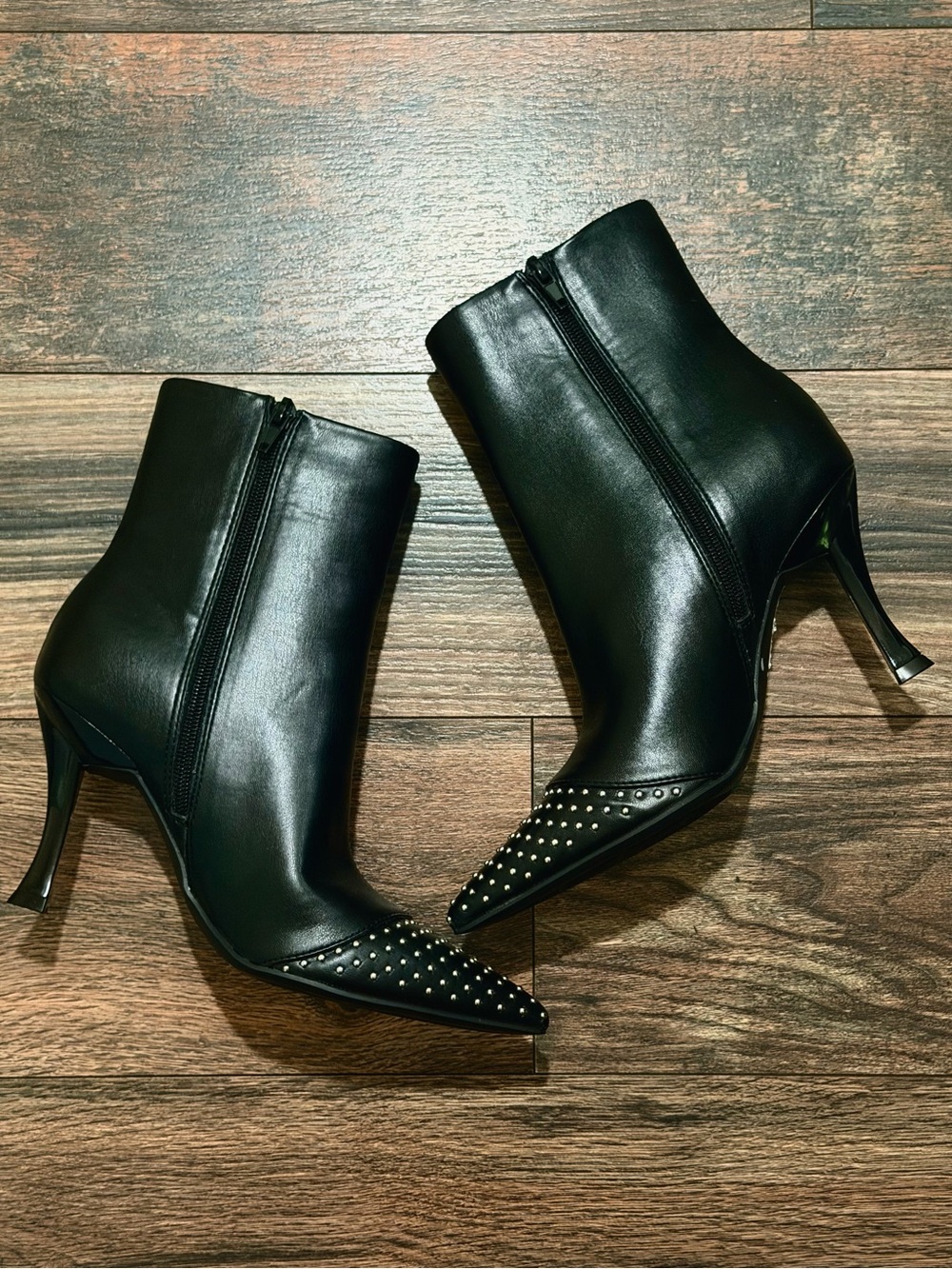 Nine West Farrah Studded Dress Pointy Toe Bootie size 7.5